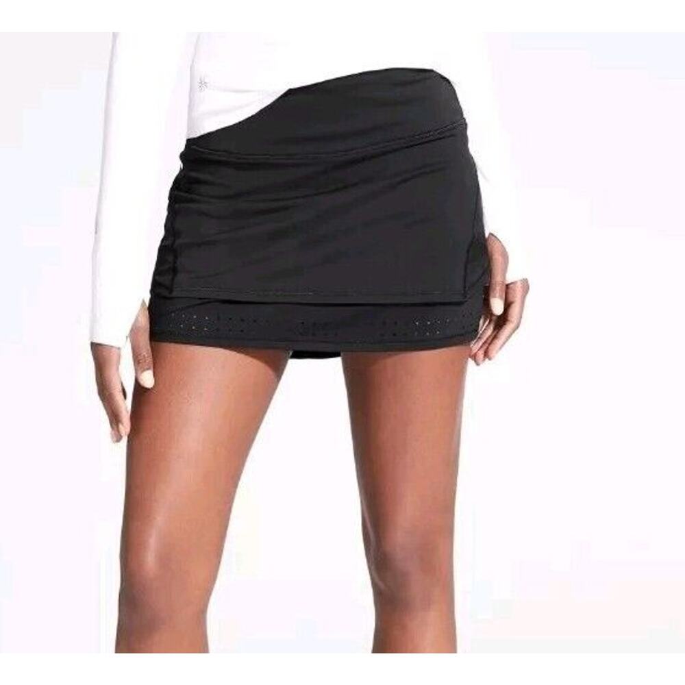 Athleta Womens Medium Stealth Skort Black Perforated Built-In Shorts Tennis GOLF